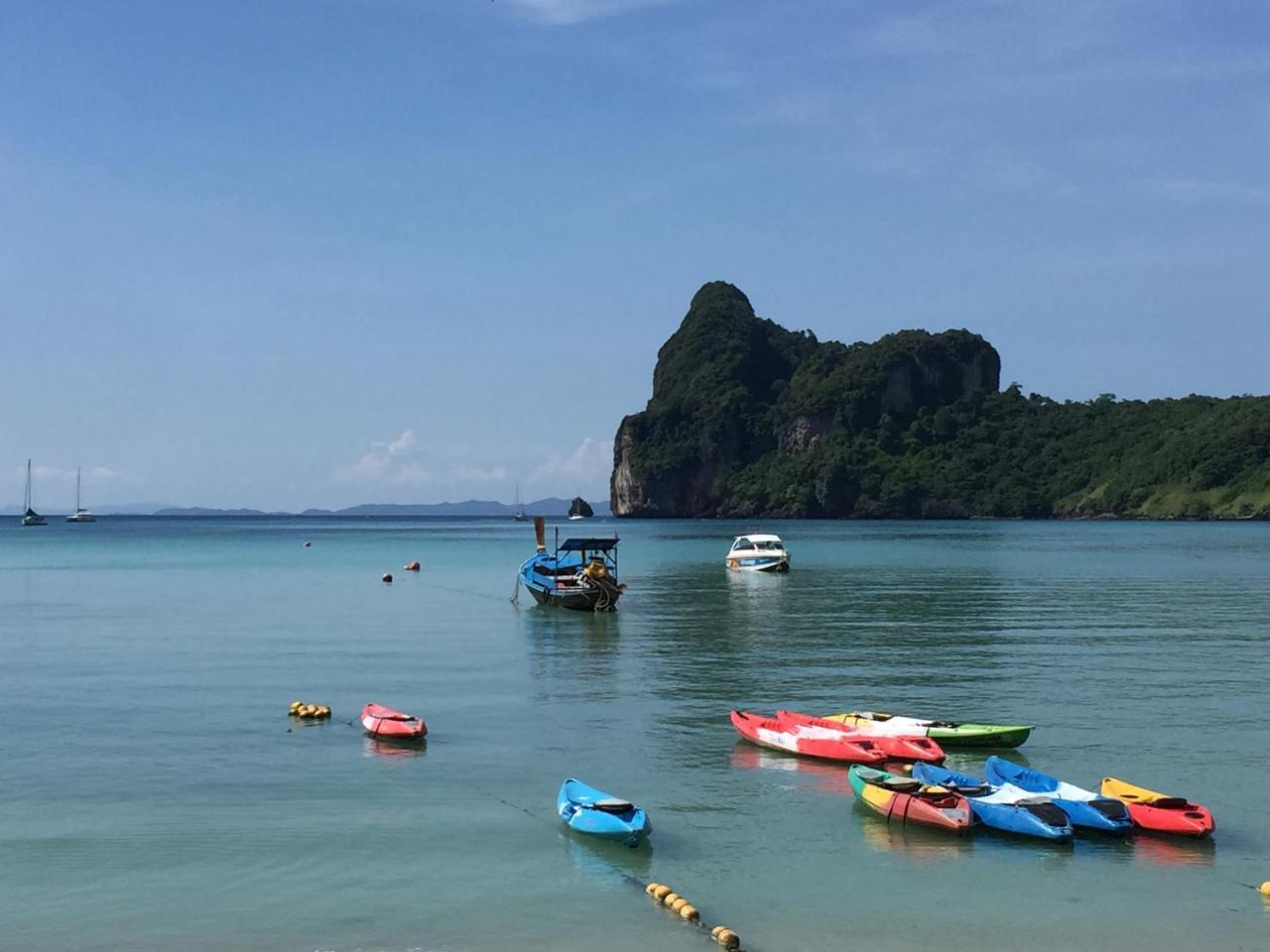 Phi Phi Sea And Hill Resort Exterior foto